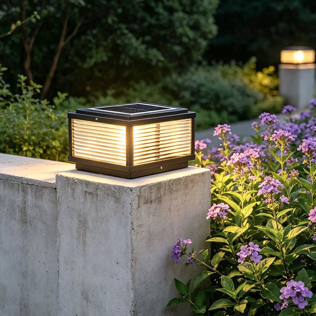Square Pillar Light Ribbed Glass Outdoor Metal Light