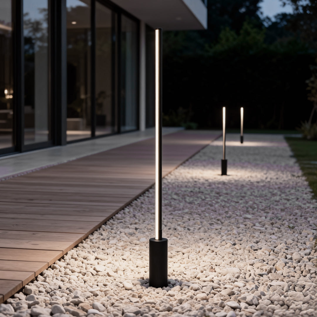Contemporary Outdoor Floor Lamps Waterproof LED Linear Lamp