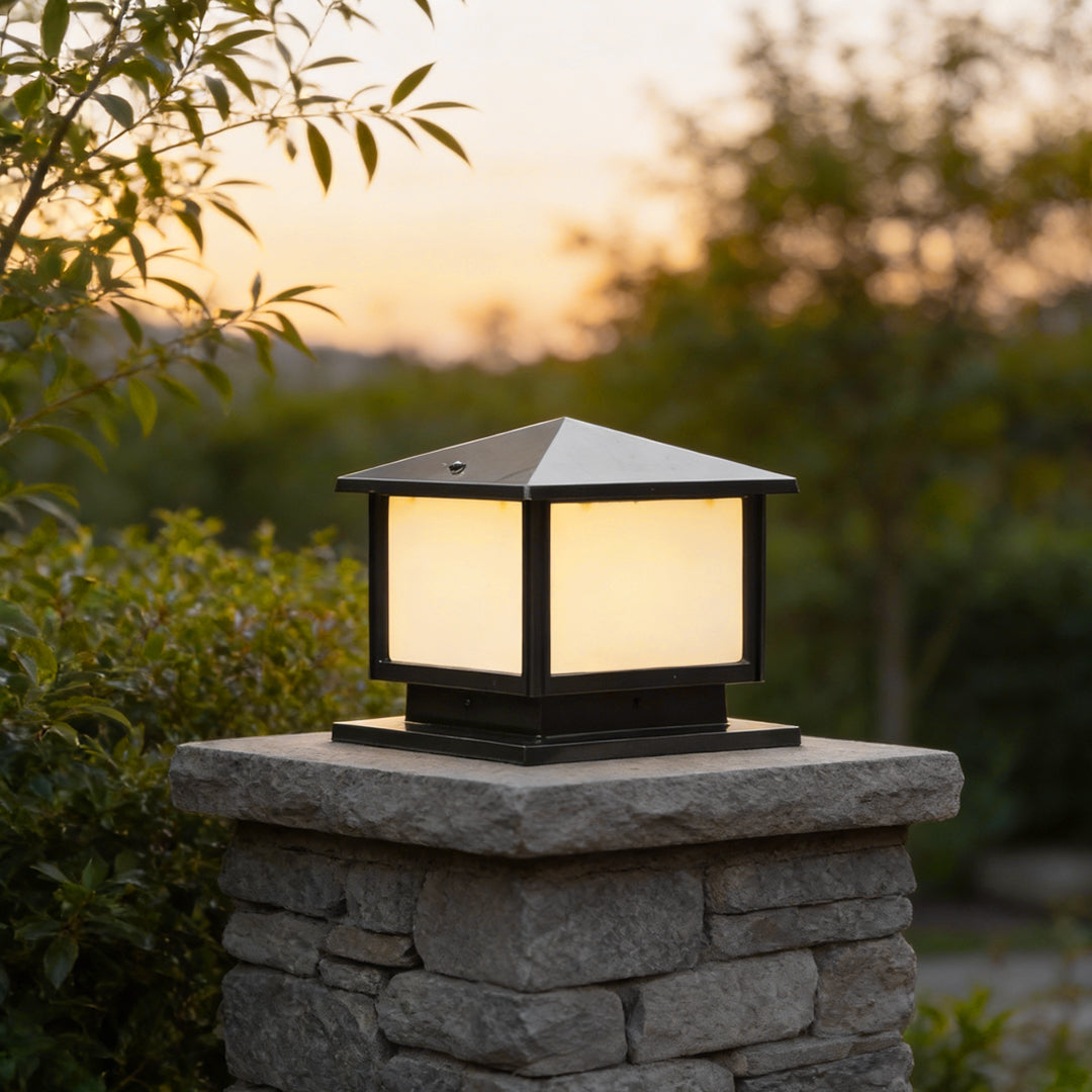 Modern Outdoor Pillar Lights LED Waterproof Fence Lights
