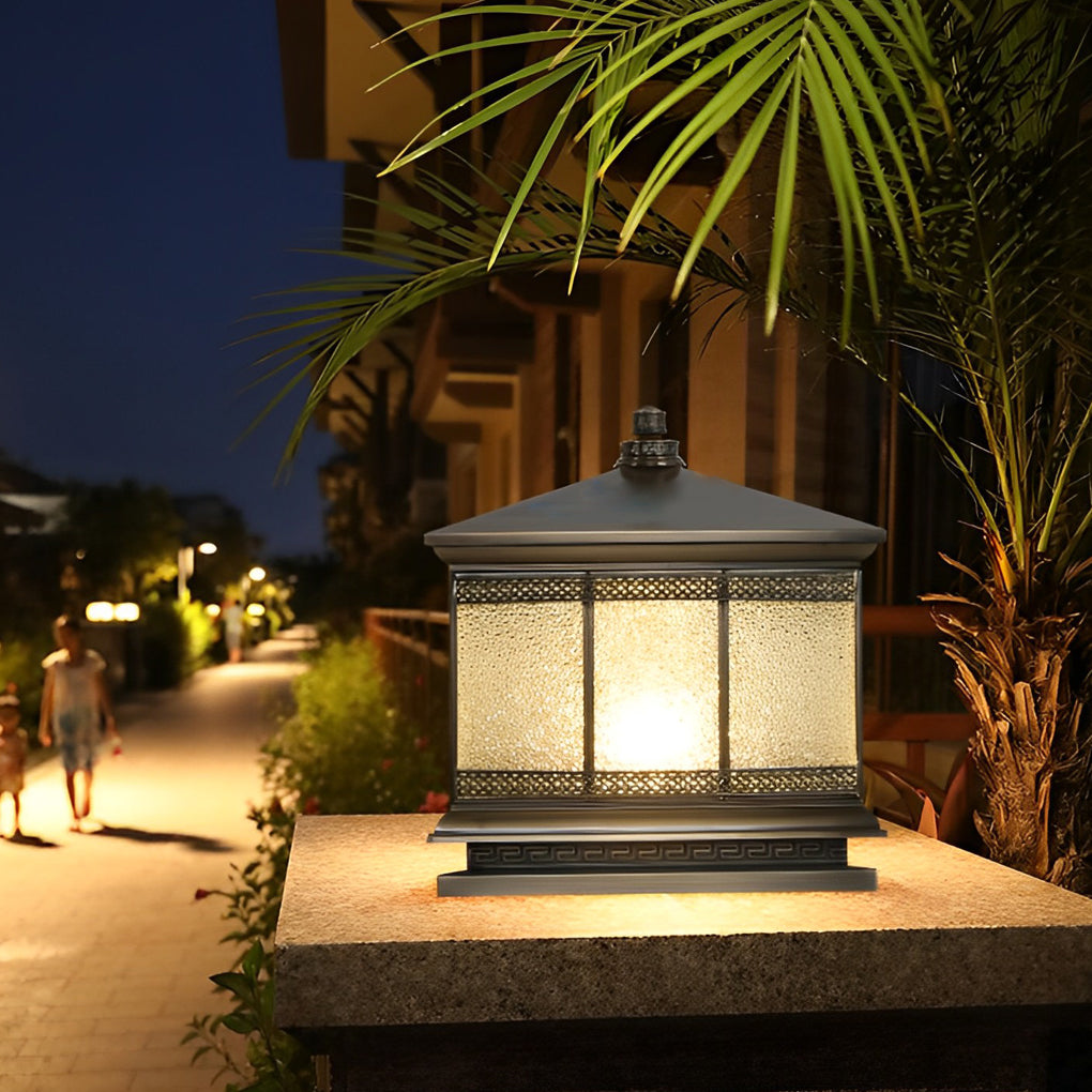 Waterproof Outdoor Gate Pillar Lights Retro Copper Solar Fence Lamp