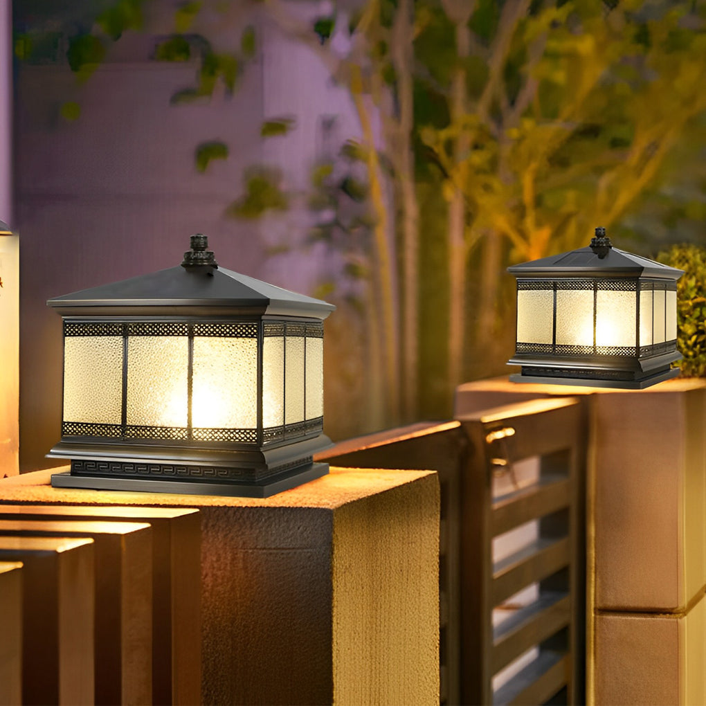 Waterproof Outdoor Gate Pillar Lights Retro Copper Solar Fence Lamp