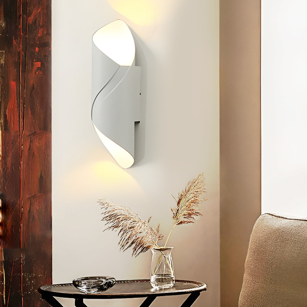 Outdoor Up Down Wall Light Modern LED Waterproof Light