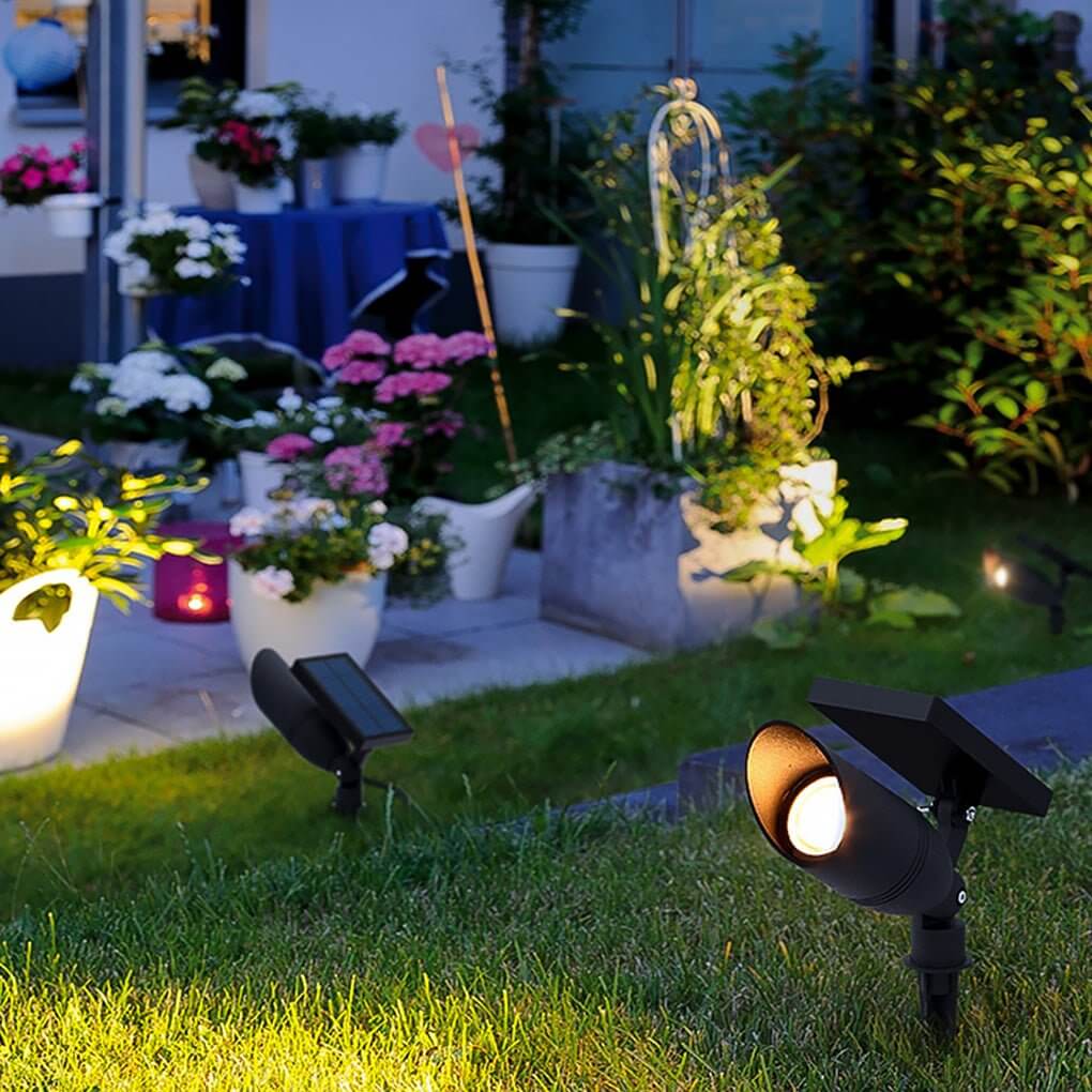 Solar Spotlight for Trees Outdoor Courtyard Lawn Landscape Light