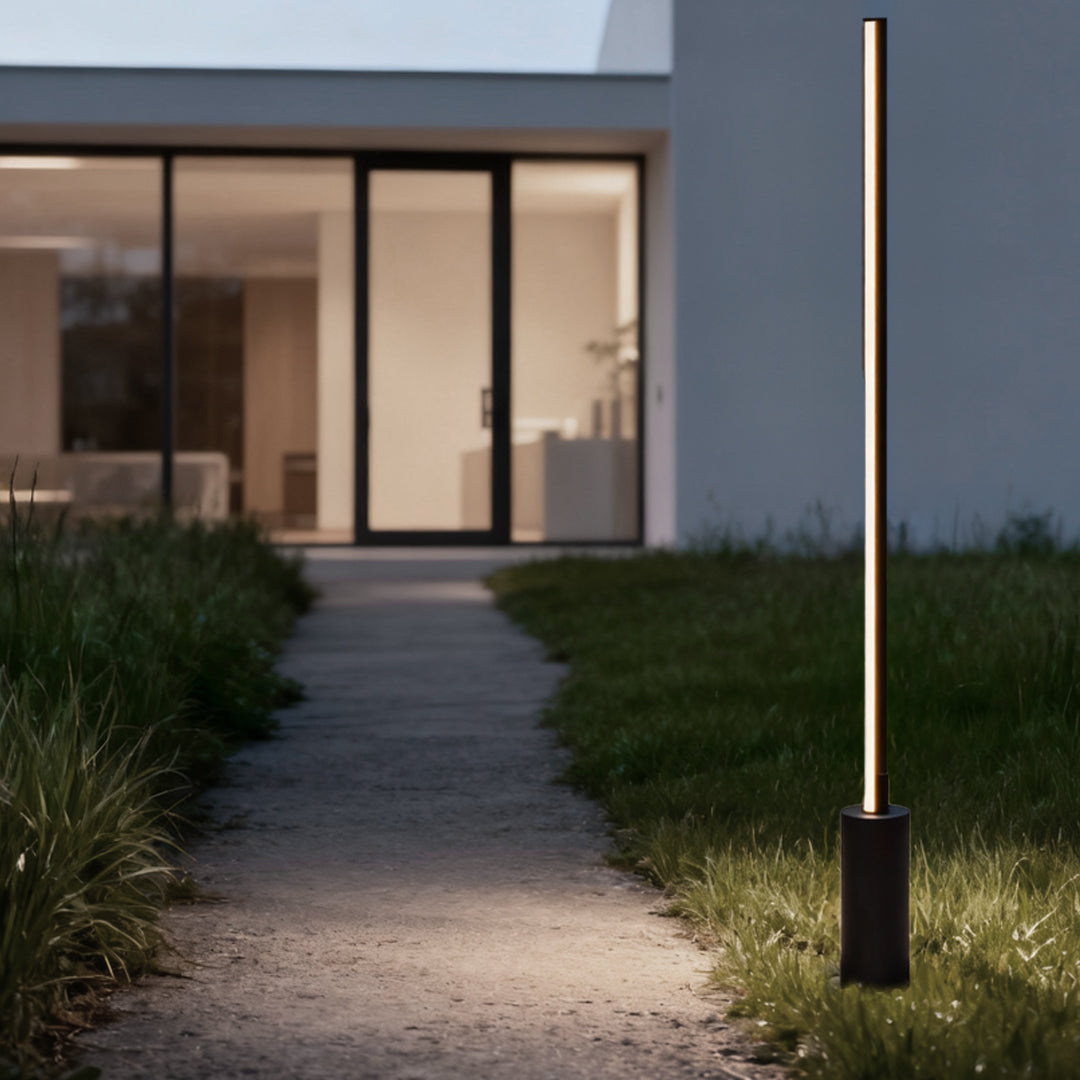 Contemporary Outdoor Floor Lamps Waterproof LED Linear Lamp