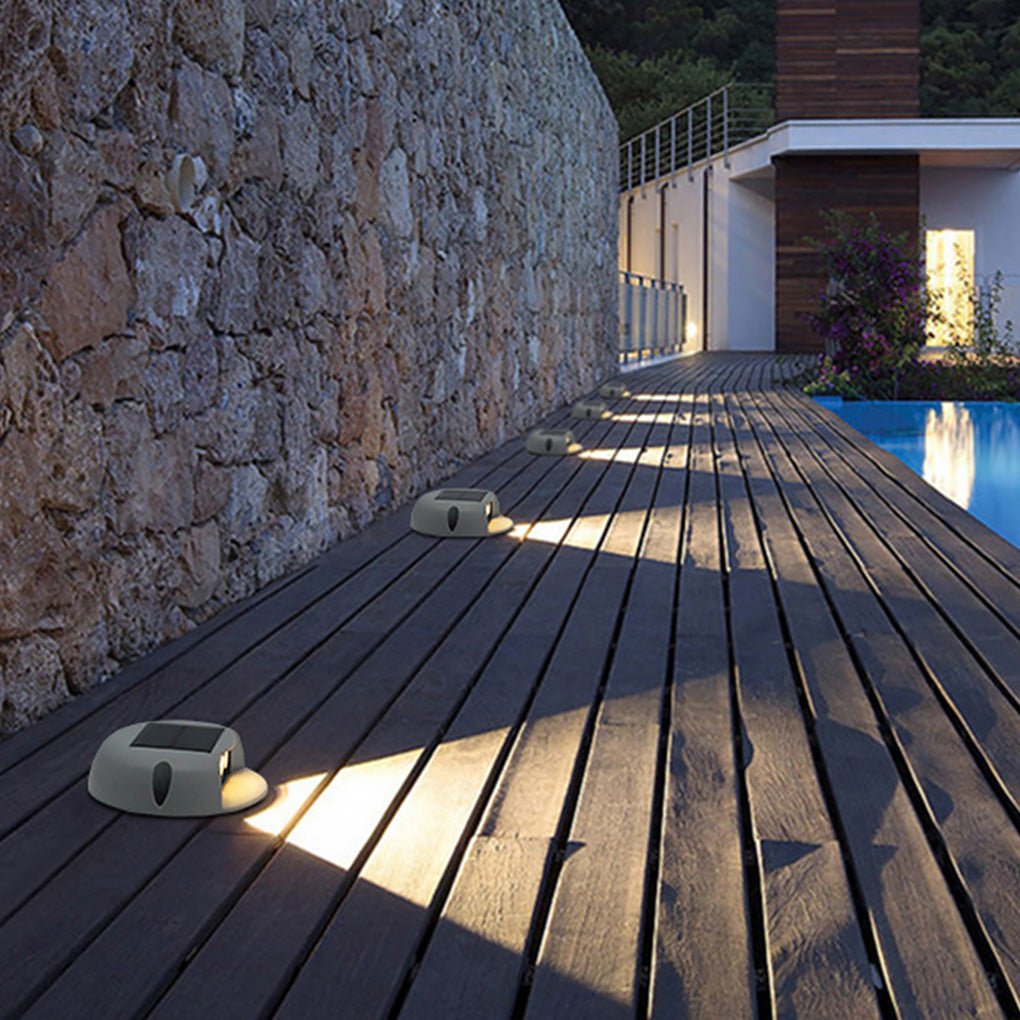 Round Outdoor Deck Light Waterproof Solar LED Light