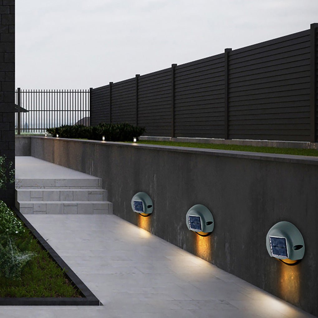 Round Outdoor Deck Light Waterproof Solar LED Light