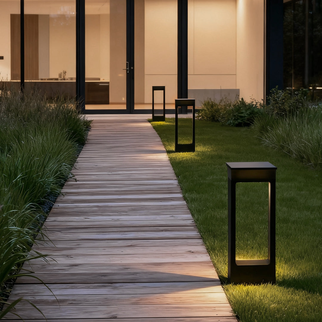 Solar Pathway Outdoor Lamp Elegant LED Aluminum Light