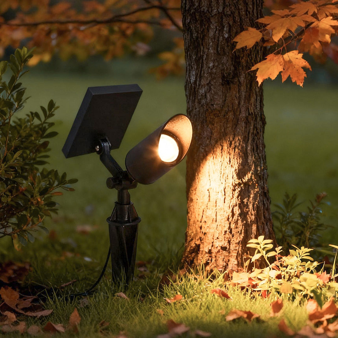 Solar Spotlight for Trees Outdoor Courtyard Lawn Landscape Light