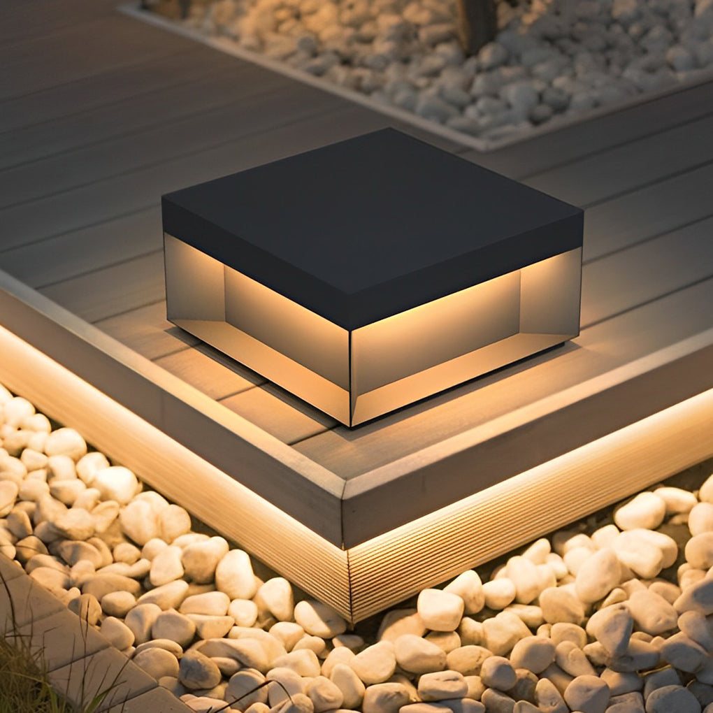 Square Solar Deck Lights Industrial Black LED Outdoor Landscape Light
